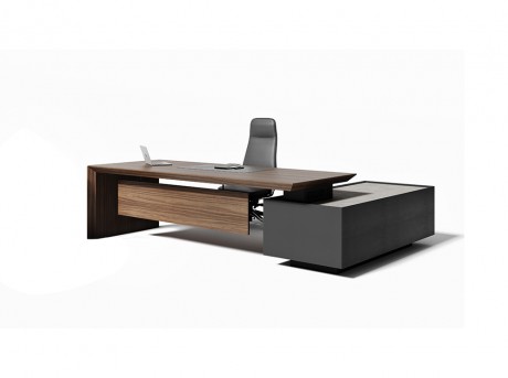 Douro Executive Table