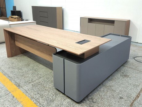 木纹台面扪皮副柜班台