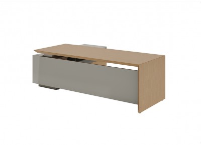 Ode plus Executive Table