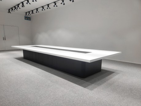 直角白色台面会议台